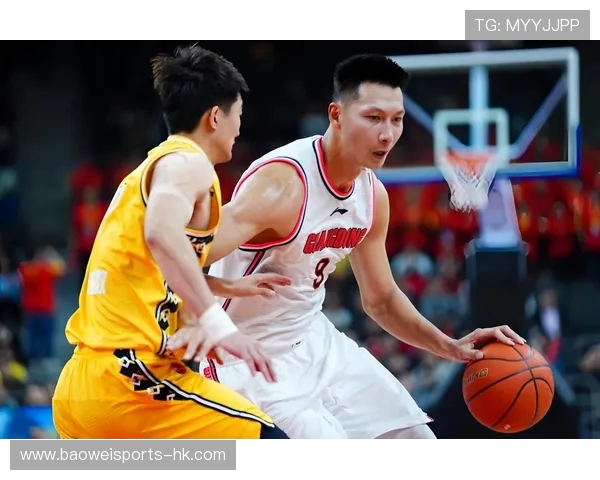 《CBA精彩集锦：最震撼扣篮、逆转绝杀与激烈对决回顾》